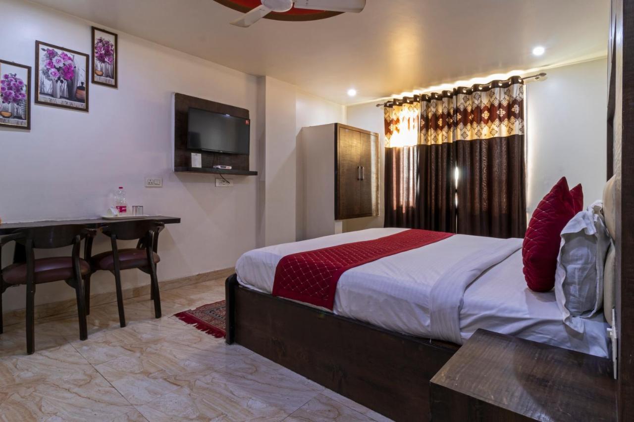 Hotel The Amour Dx Near Igi Airport Delhi Ню Делхи Екстериор снимка