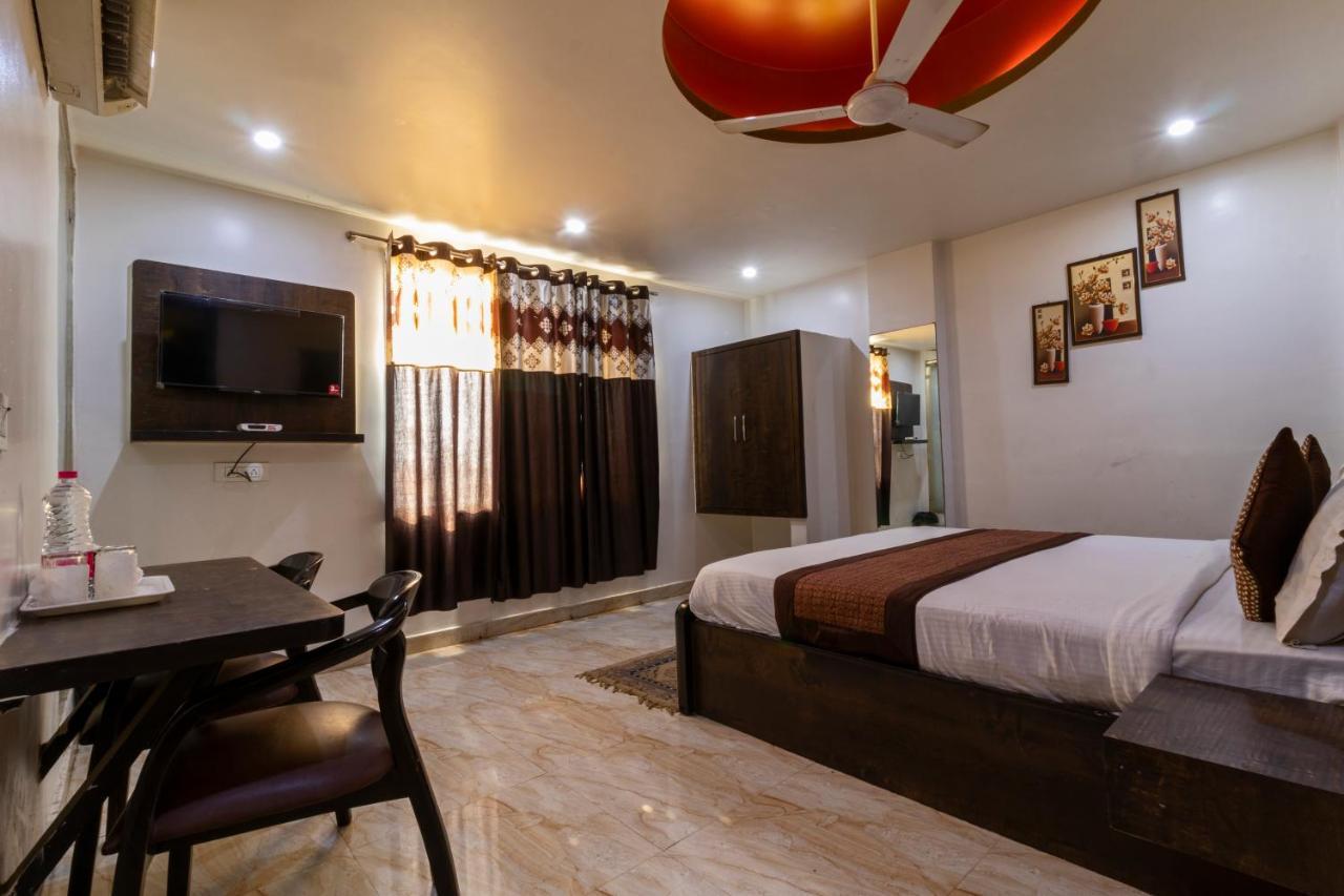 Hotel The Amour Dx Near Igi Airport Delhi Ню Делхи Екстериор снимка