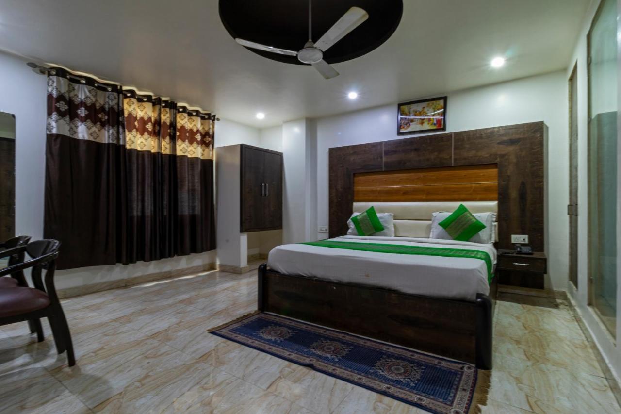 Hotel The Amour Dx Near Igi Airport Delhi Ню Делхи Екстериор снимка