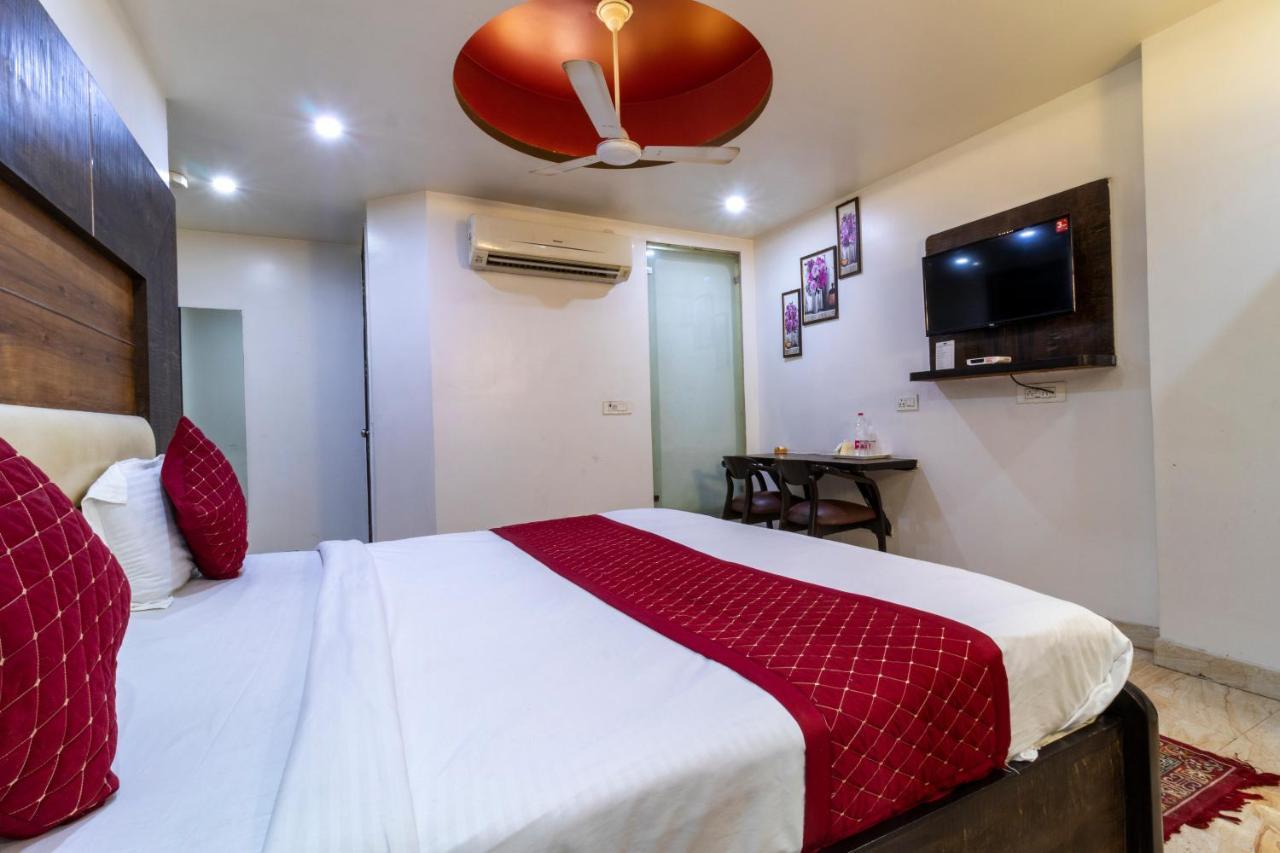 Hotel The Amour Dx Near Igi Airport Delhi Ню Делхи Екстериор снимка