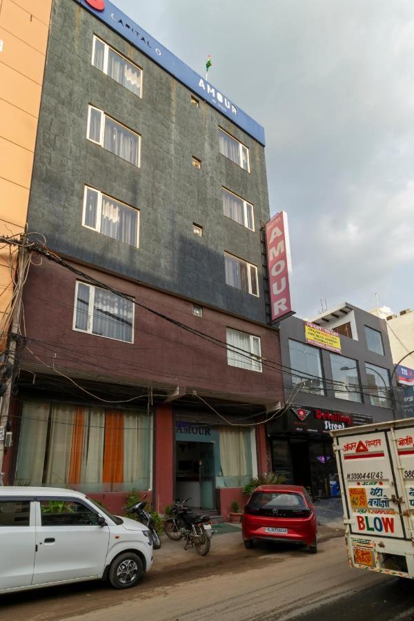 Hotel The Amour Dx Near Igi Airport Delhi Ню Делхи Екстериор снимка